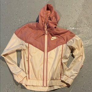 Nike Women's windbreaker Jacket - Rose and Beige
